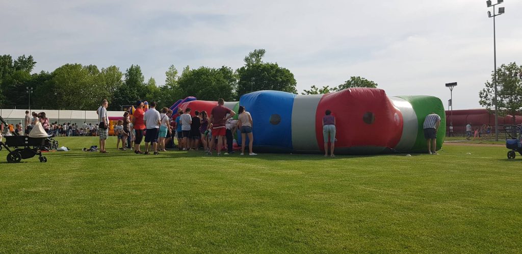 Games center felfújható sportaréna