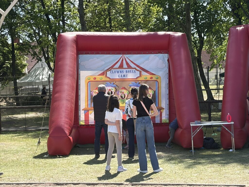 Felfújható karnevál kapuk